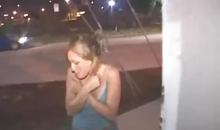 Amiga Deepthroating en el maduras mexicanas chichonas coche