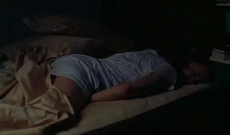 Satisfecho con xxx ricas tetas el vello púbico que le encanta el sexo con joven amante