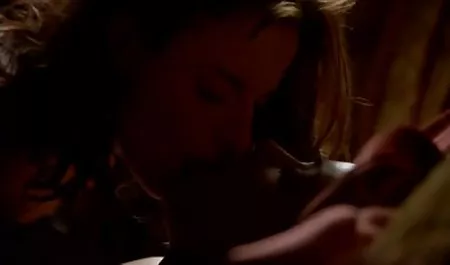 Y joven amante tetas latinas es el deseo de tener sexo en la cocina