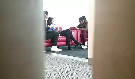 El estudiante volvió de nuevo a la cámara y siguió culo consolador chichonas ricas