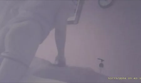 Coquetear divertido Big gordas chichonas Show nalgas durante mierda