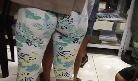 Sexy morena follada de culo al segundo lugar en tetonasfollando el proceso de sexo