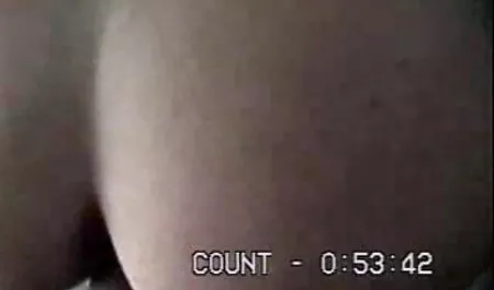 Novia en las medias de los dedos, culiando tetonas el hombre toma todo en el teléfono hasta el orgasmo