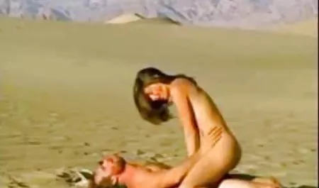 Chica suéter videos xxx tetas chupa consolador digitación sombrero