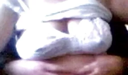 Completo de la madre con tetas grandes naturales de ofertas con las mujeres la masturbación xxxpornotetonas en la cocina