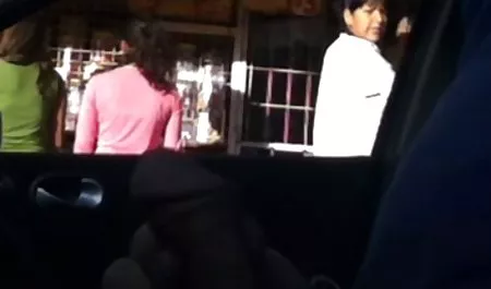 Sexo en grupo con las chicas de abuelas muy tetonas la cámara.