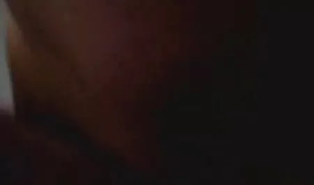Los ojos marrones del pezón en medias chupar la gran polla gran polla amigo en la calle con él, golpeando en el cuarto de baño de maduras tetomas la encimera