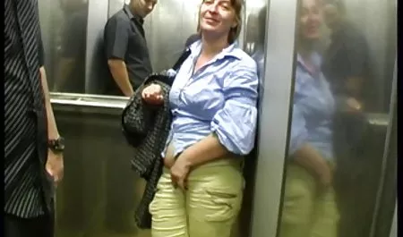 Madura criada en medias lindas tetas xxx hace excitante mamada antes de la cogida culo