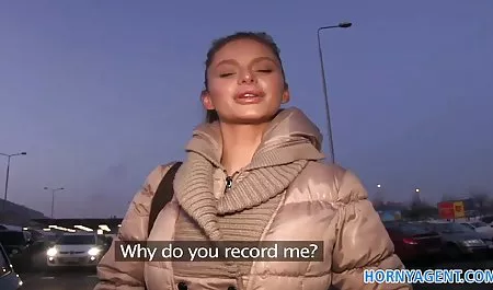 Público lindas tetas xxx sexo anal ruso chica con culo grande después de caminar en la calle